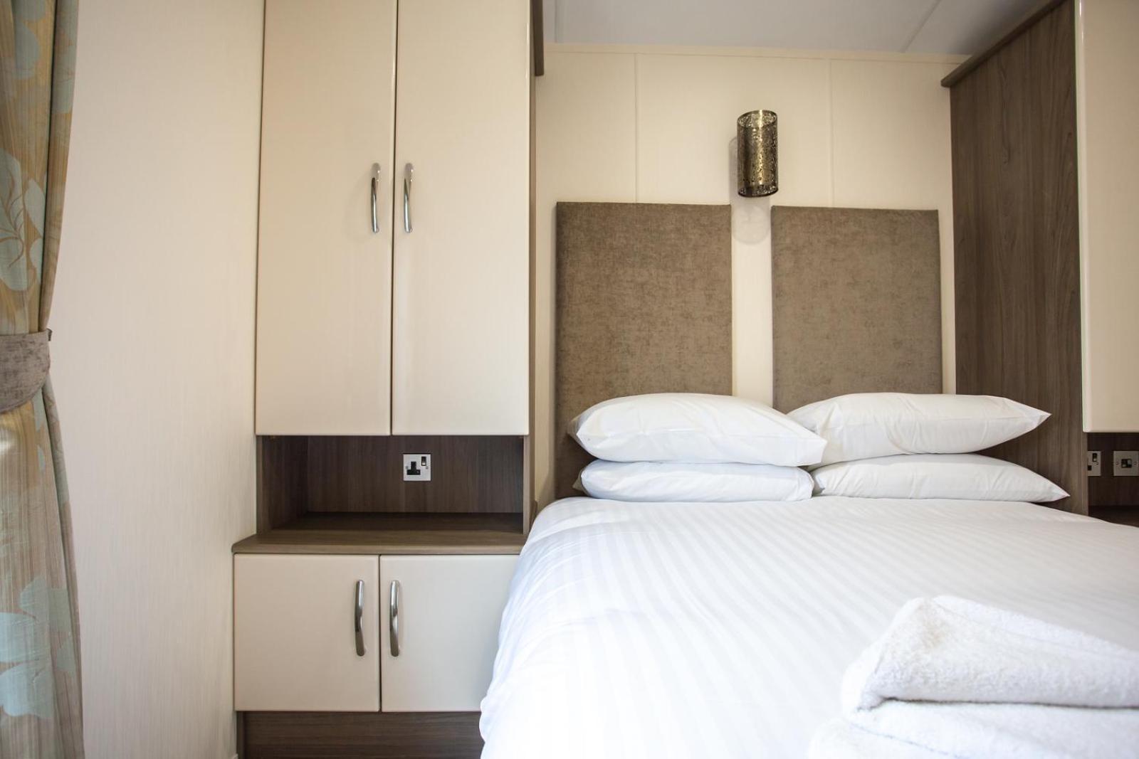 Barmouth Bay Holiday Park Llanddwywe エクステリア 写真