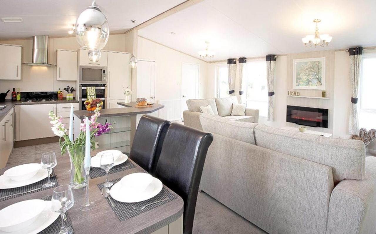 Barmouth Bay Holiday Park Llanddwywe エクステリア 写真