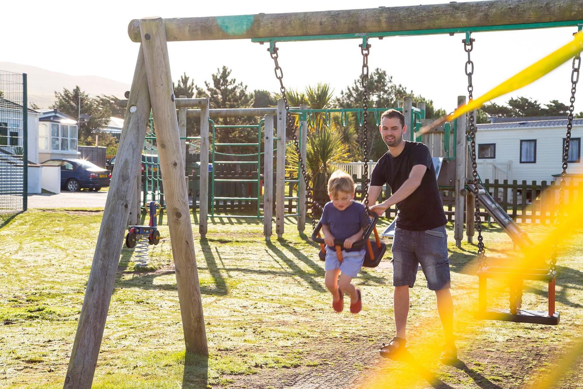 Barmouth Bay Holiday Park Llanddwywe エクステリア 写真